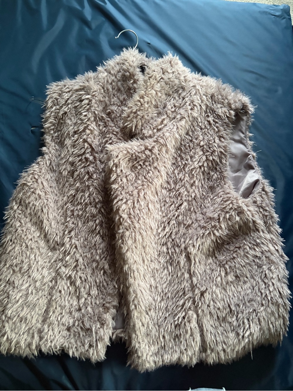 Kori Plush Faux Fur Vest in Taupe